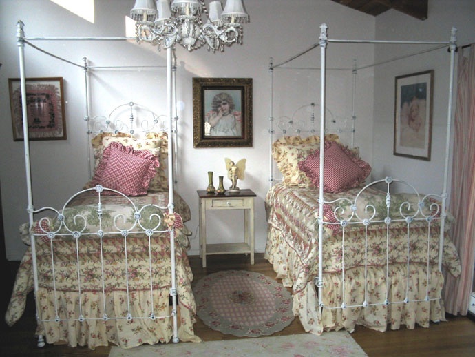 Matching twin sales bed frames