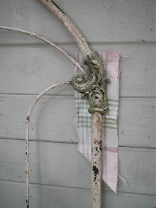 iron beds /Sierra Exif JPEG Iron Bed Refinishing Fabric Material Matching
