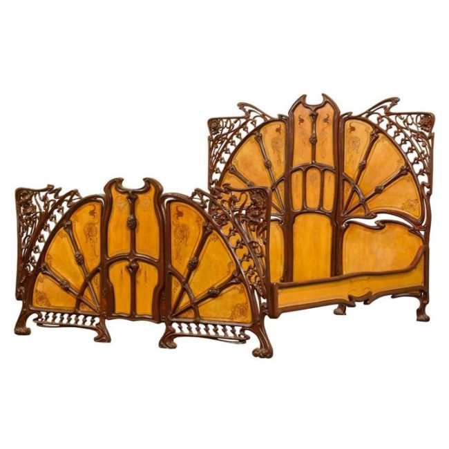 iron beds / art nouveau cathouse beds
