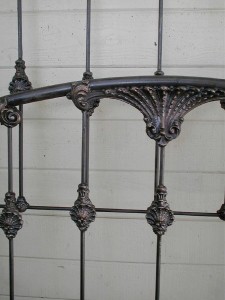 Black Iron Finishes on Iron Beds