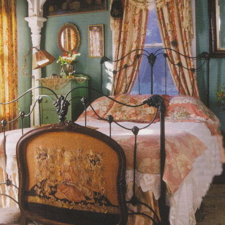 Antique Iron Bed