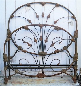 Antique Beds Examples