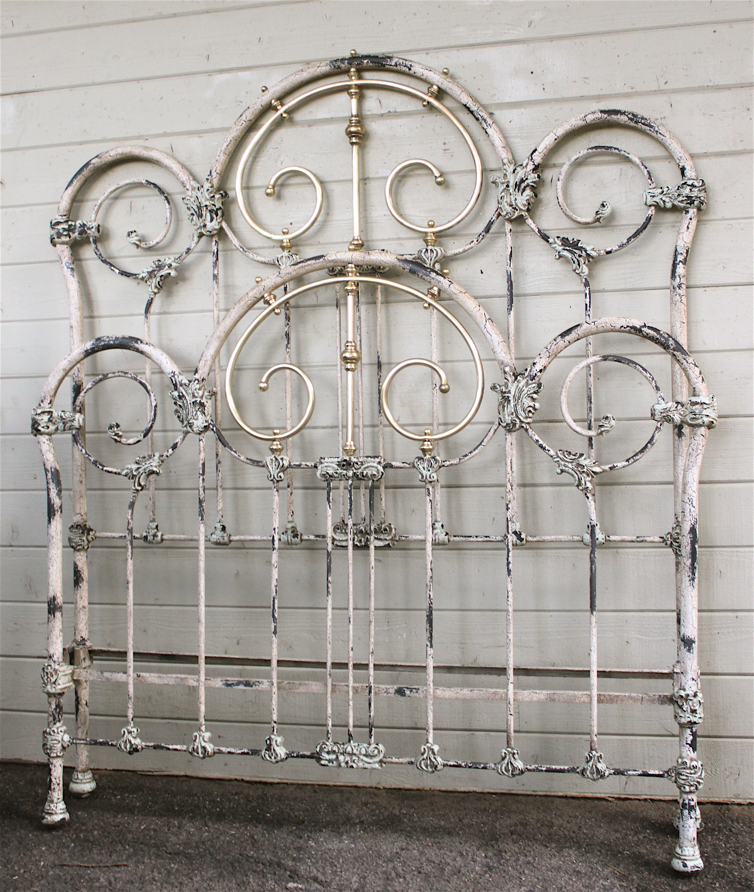 American Cathouse Antique Iron Beds