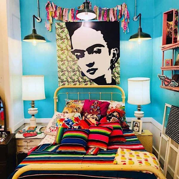 boho-vintage-bedroom-ideas-salazar.tinaart Antique Iron Beds