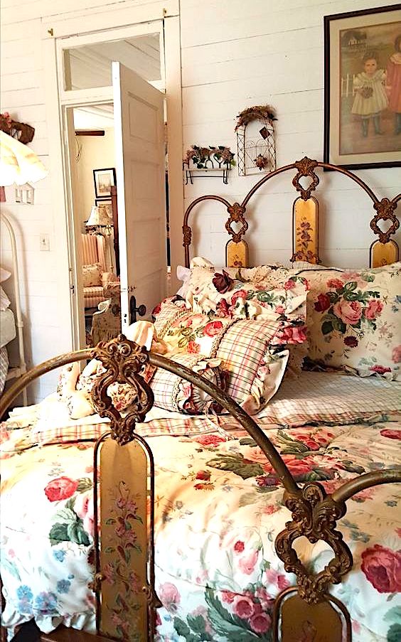 The Caretaker's Guide to Antique Iron Beds