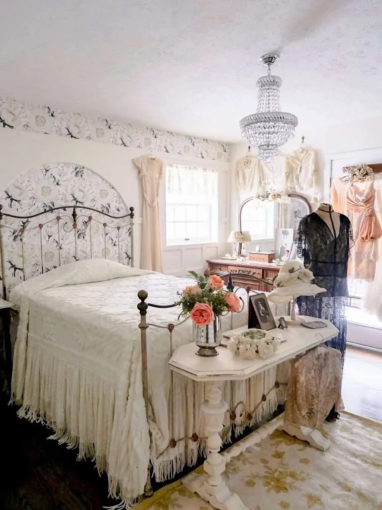 Cathouse antique discount iron beds