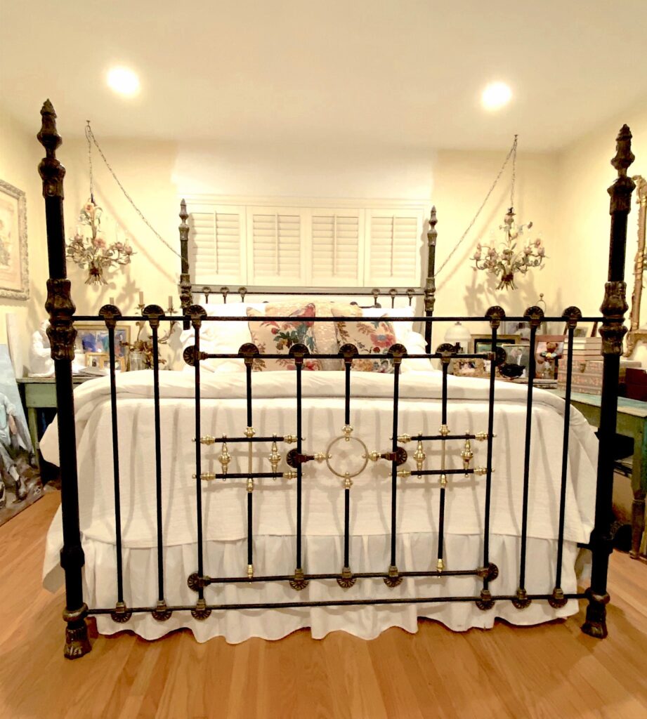 Transformation of Antique Double Beds into Modern King Size