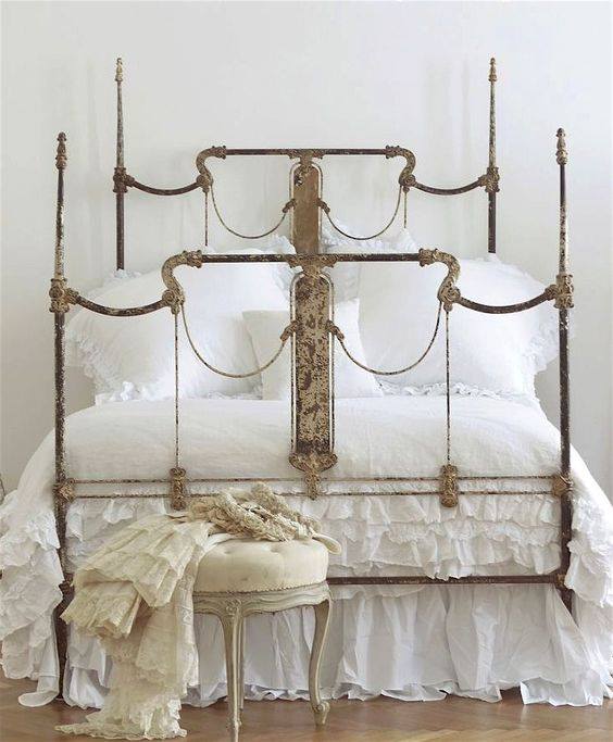 Rising Trend of Preserving Distressed Painted Finishes on Antique Iron Beds