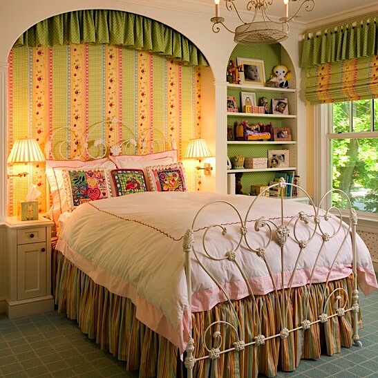 Rooms to go iron bed deals