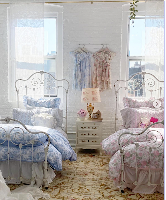 cathousebeds.com-matching-twins Antique Iron Beds