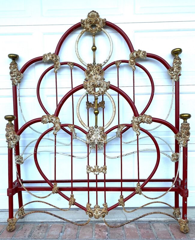 antique iron beds – Cathousebeds.com