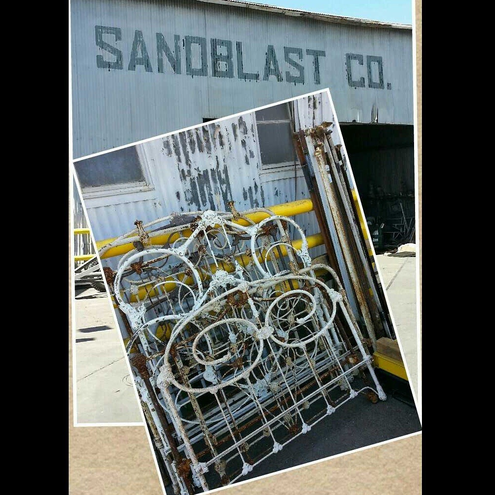 sandblasting-antique-iron-beds