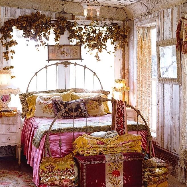 antique-iron-bed-original-condition