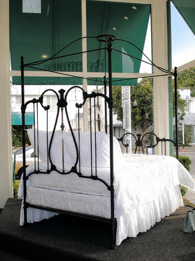full-height-box-spring-antique-canopy-bed