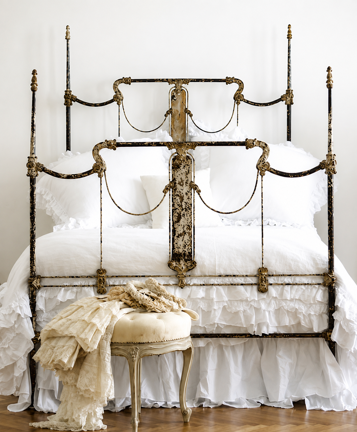 original-victorian-iron-bed-finials